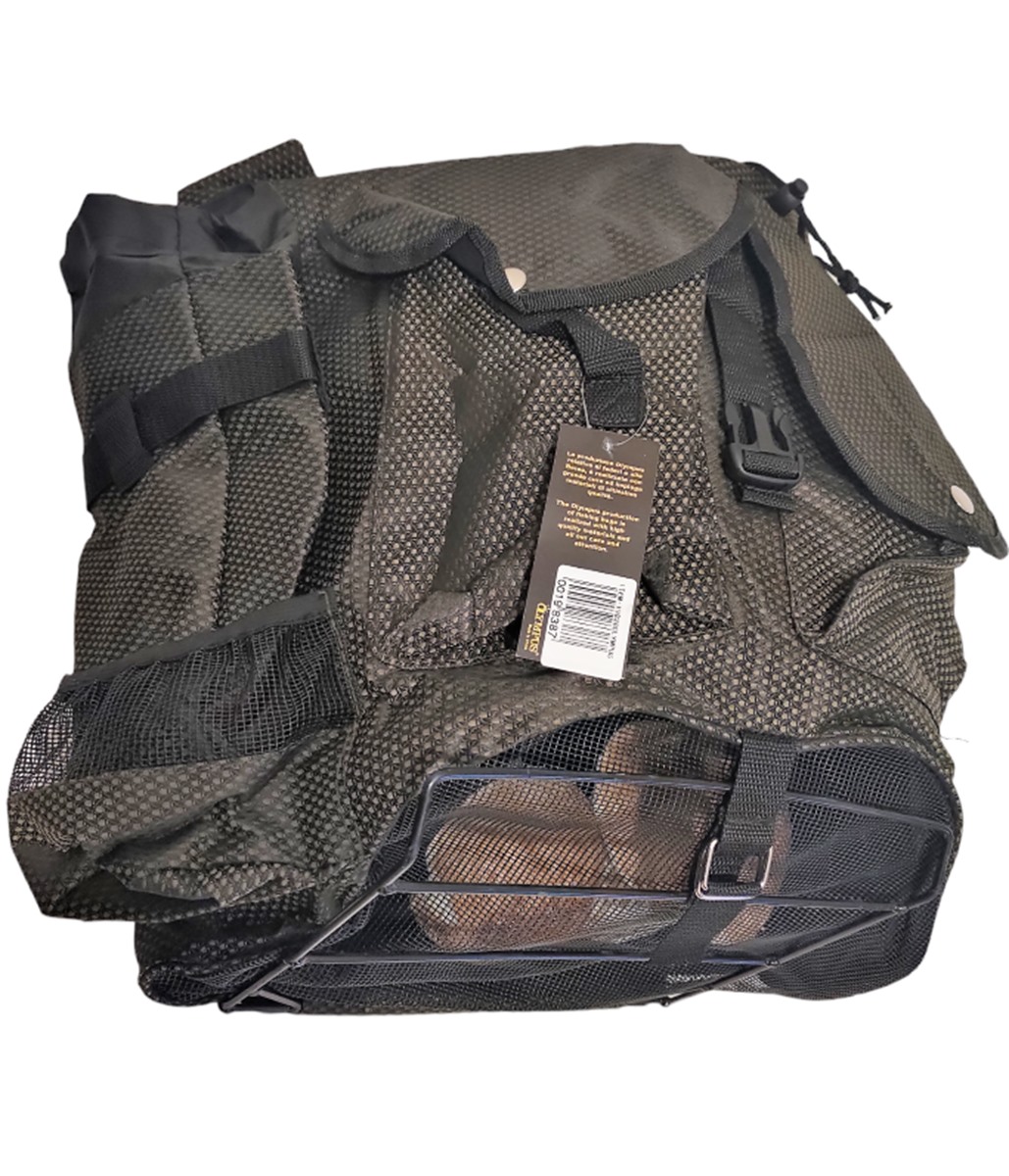 BACKPACK WITH STEEL SUPPORT 